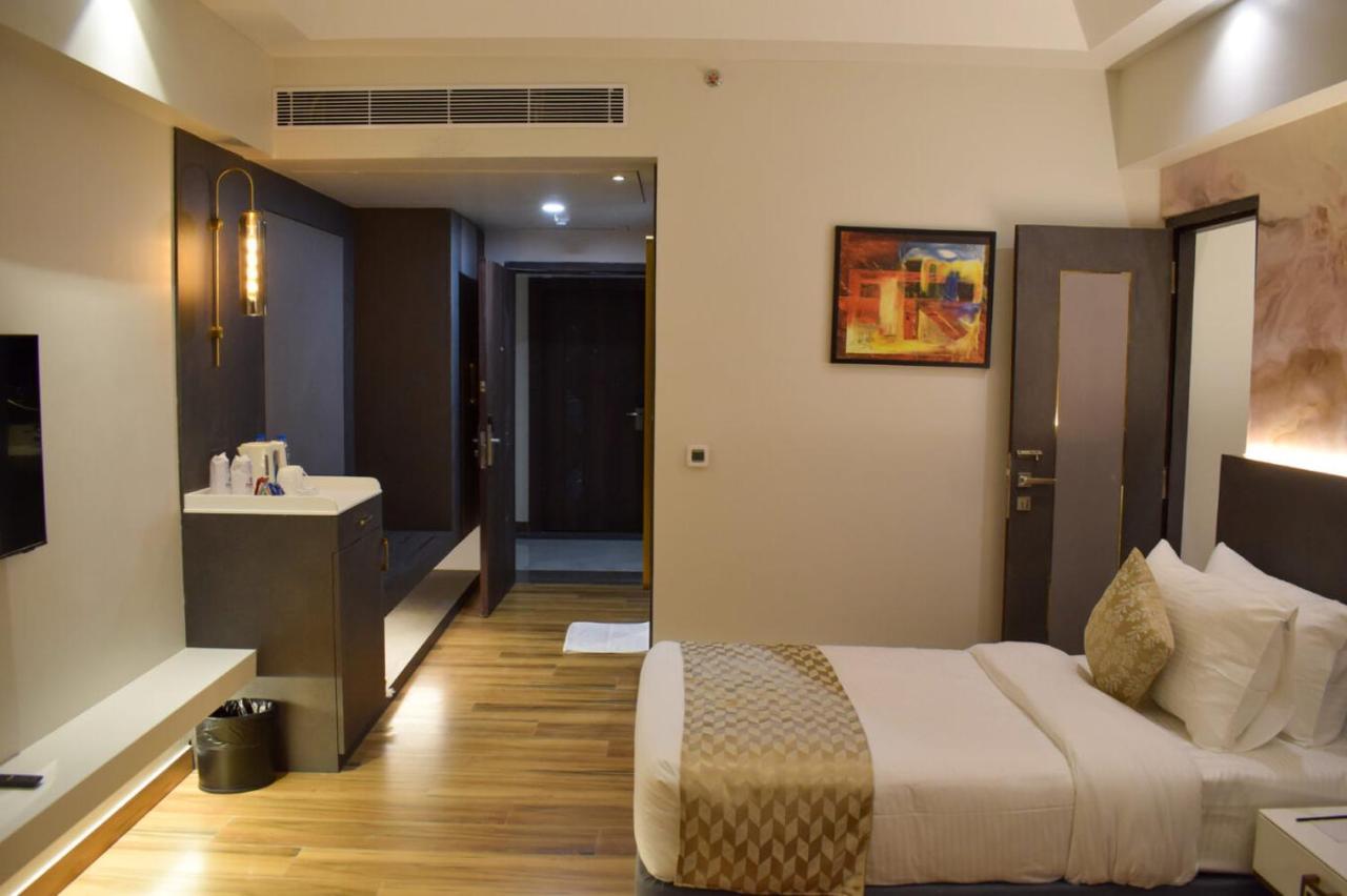 Tulip Inn Shravasti Bahraich Екстер'єр фото