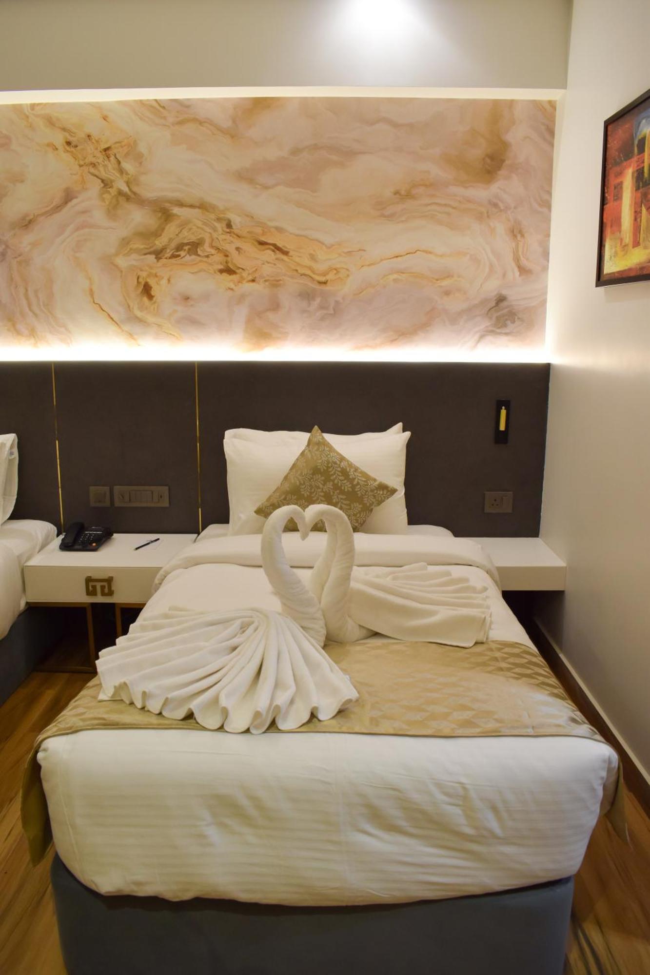 Tulip Inn Shravasti Bahraich Екстер'єр фото