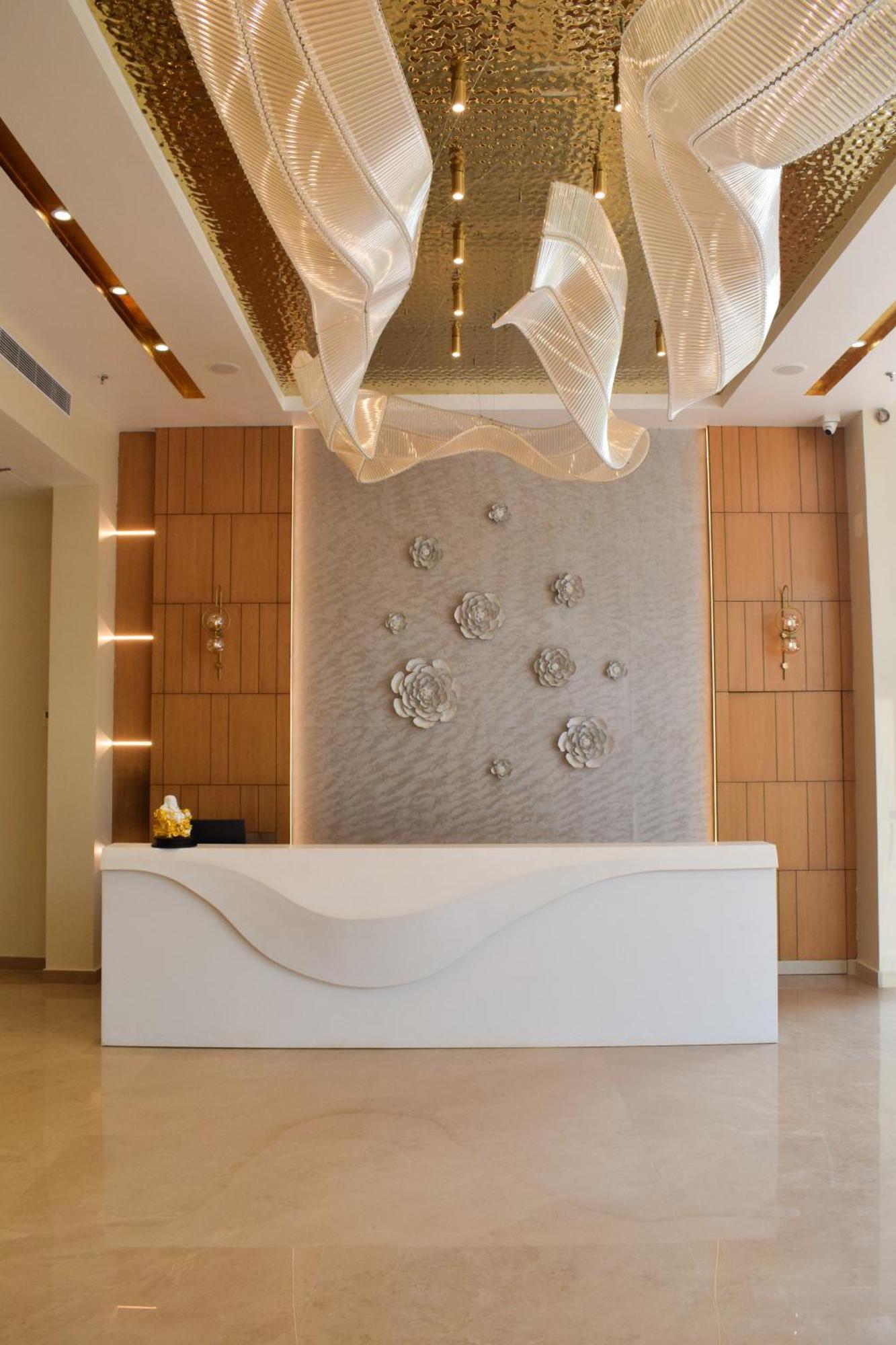 Tulip Inn Shravasti Bahraich Екстер'єр фото